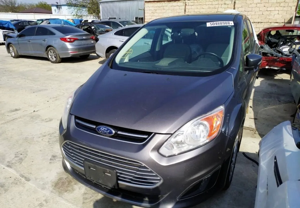 FORD C-MAX 2013 იშლება ნაწილებად 1