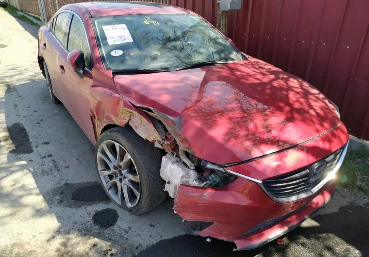 MAZDA Mazda 6 2014 იშლება ნაწილებად 1