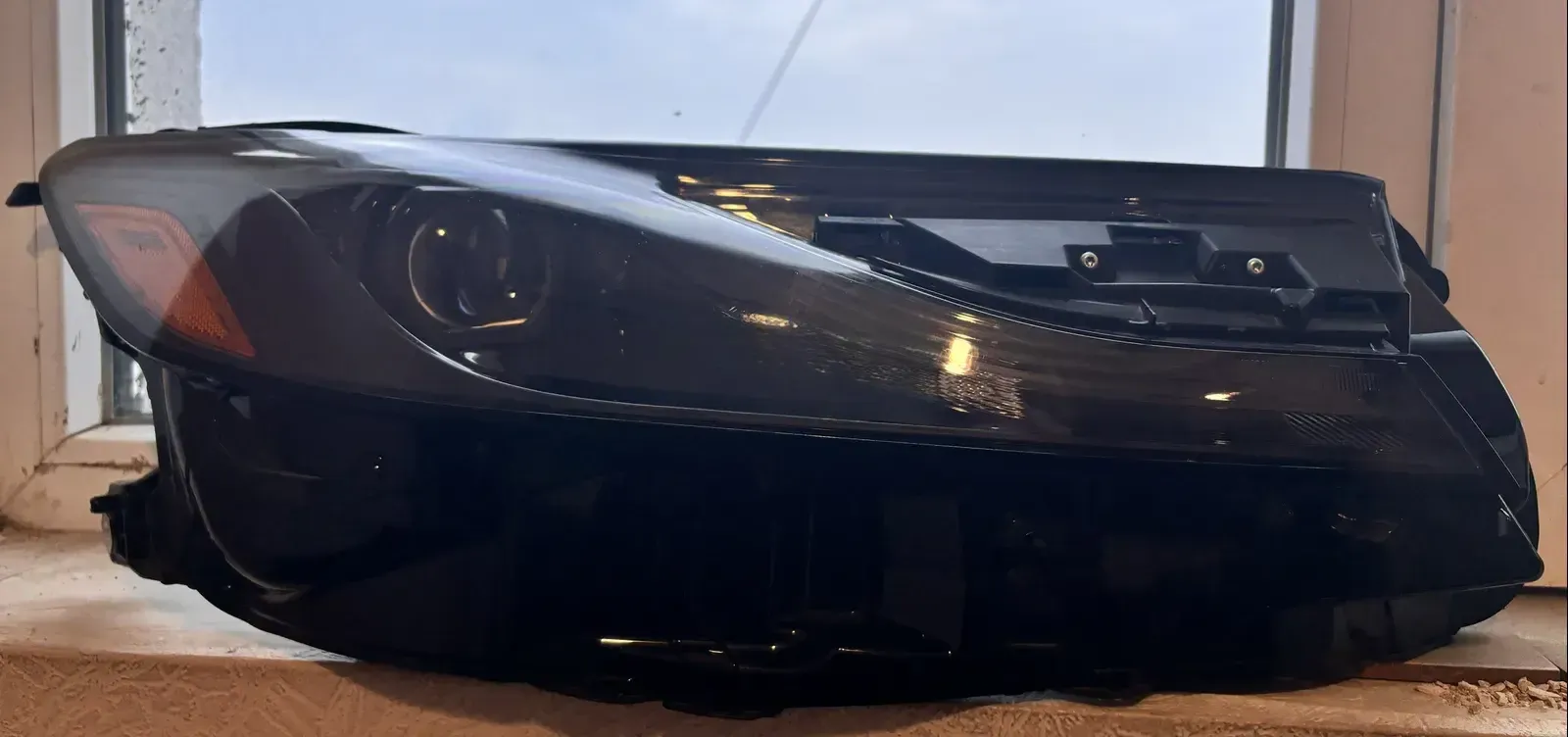 Передняя фара TOYOTA Camry 2025-2026 1