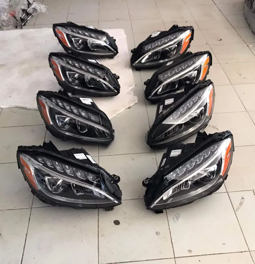MERCEDES-BENZ C 300 2006-2023 1