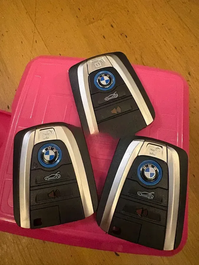 გასაღების პულტი BMW i3 გასაღების ბუდე 1