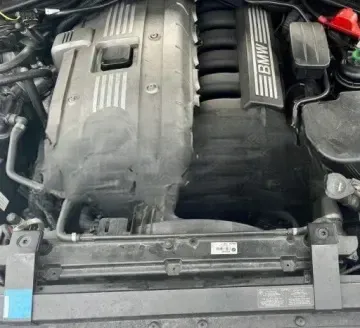 ძრავი BMW M6 2002-2008 1