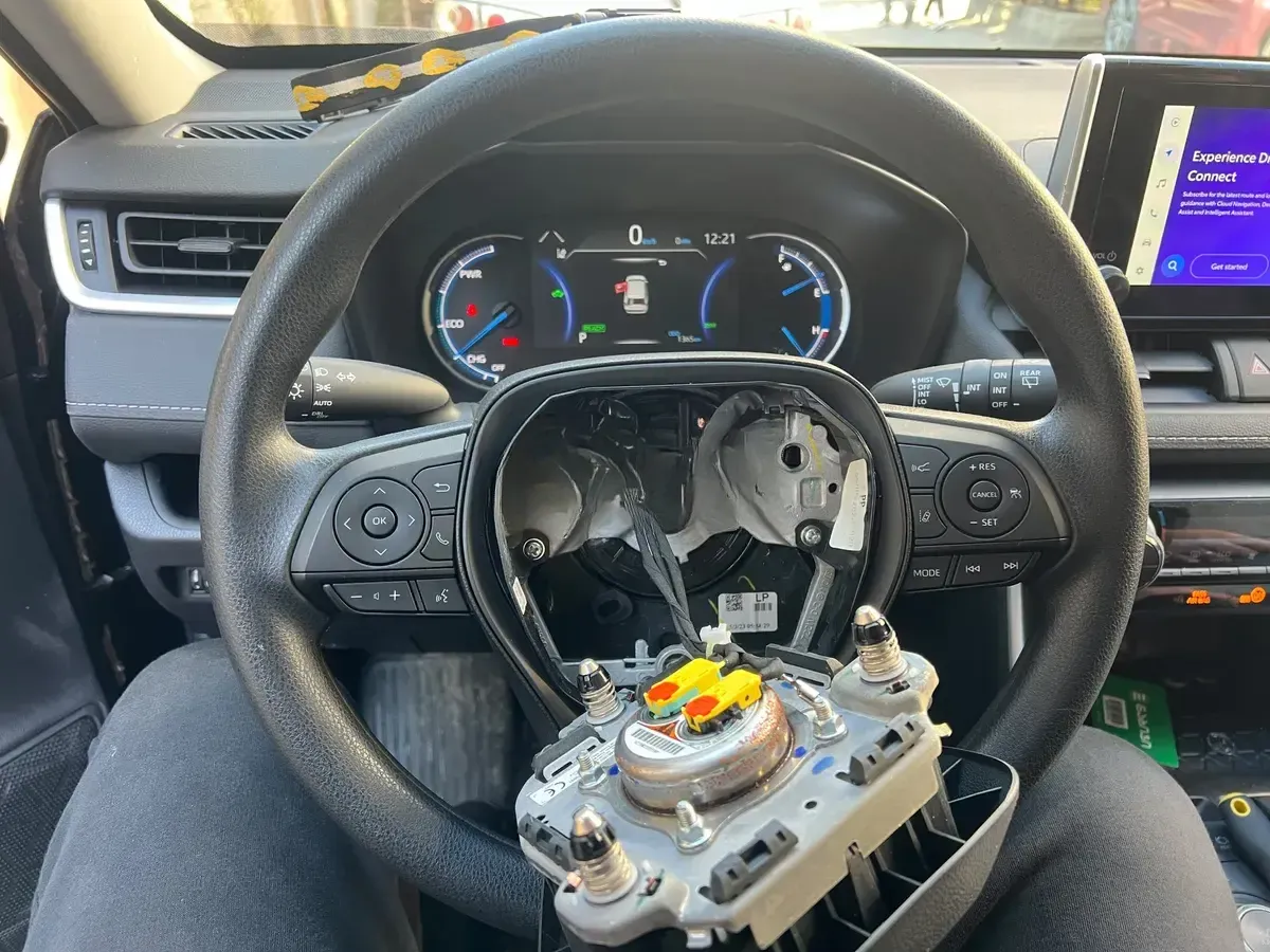 შლეიფი TOYOTA RAV 4 2000-2025 1