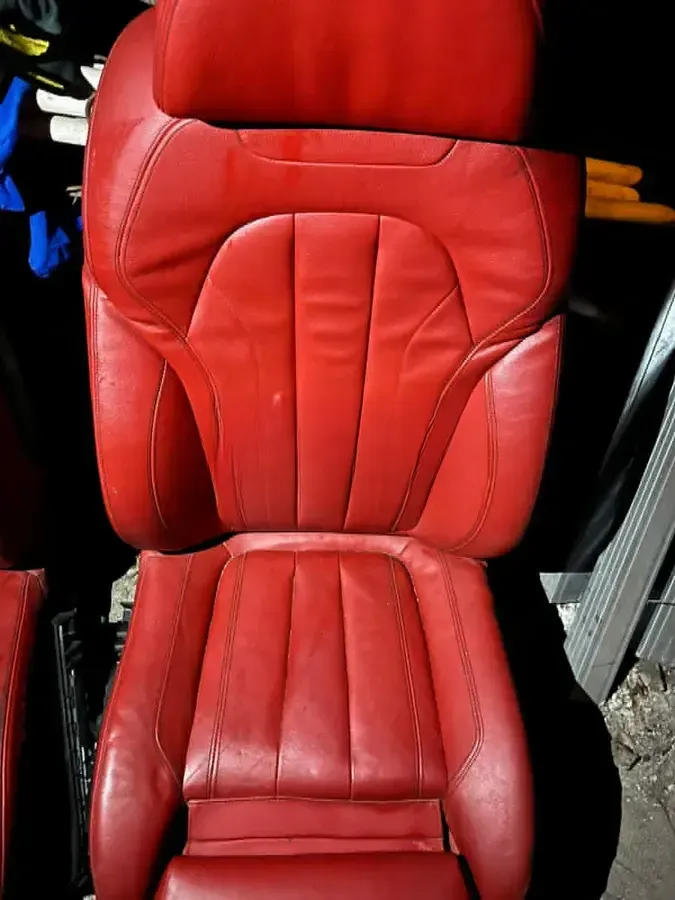 Переднее сиденье BMW X6 2014-2018 1