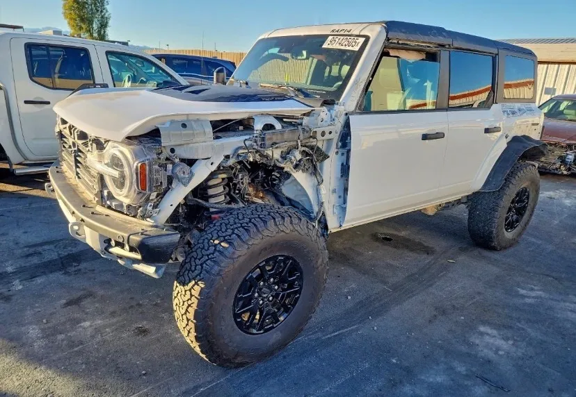 FORD Bronco 2024 იშლება ნაწილებად 1